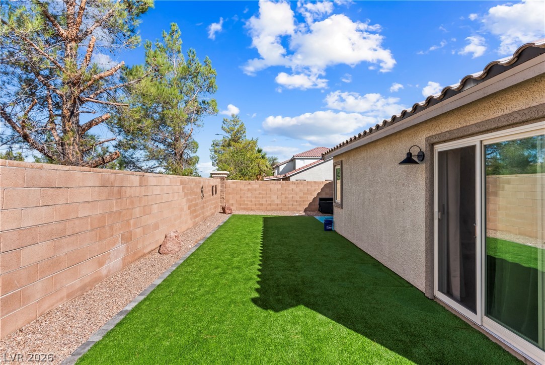 5580 Nimes Avenue Property Photo 20