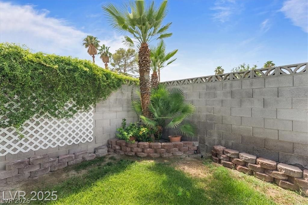 6413 Roy Rogers Drive Property Photo 12