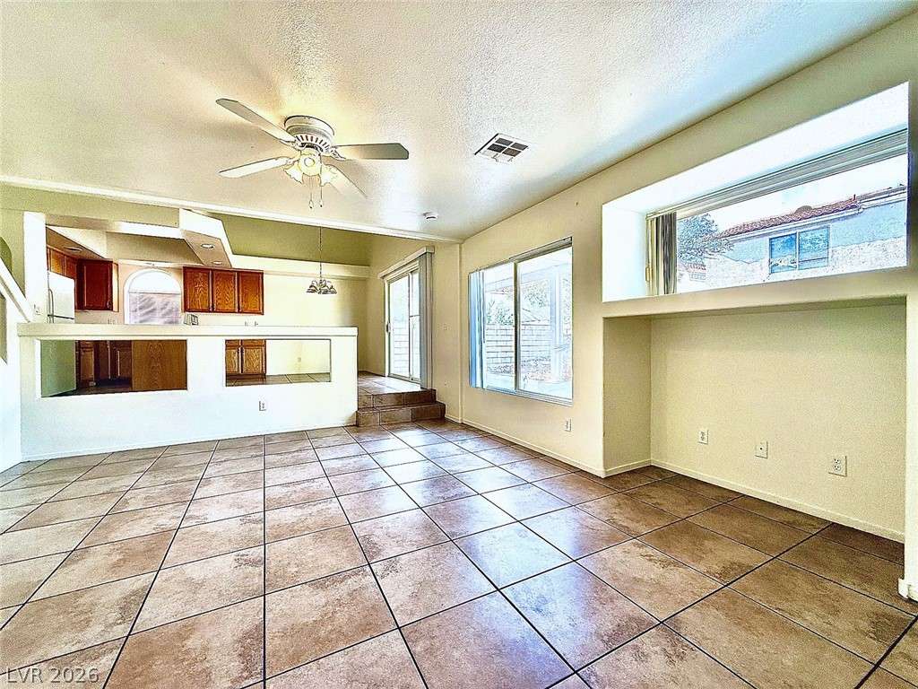 8700 Raindrop Canyon Avenue Property Photo 7