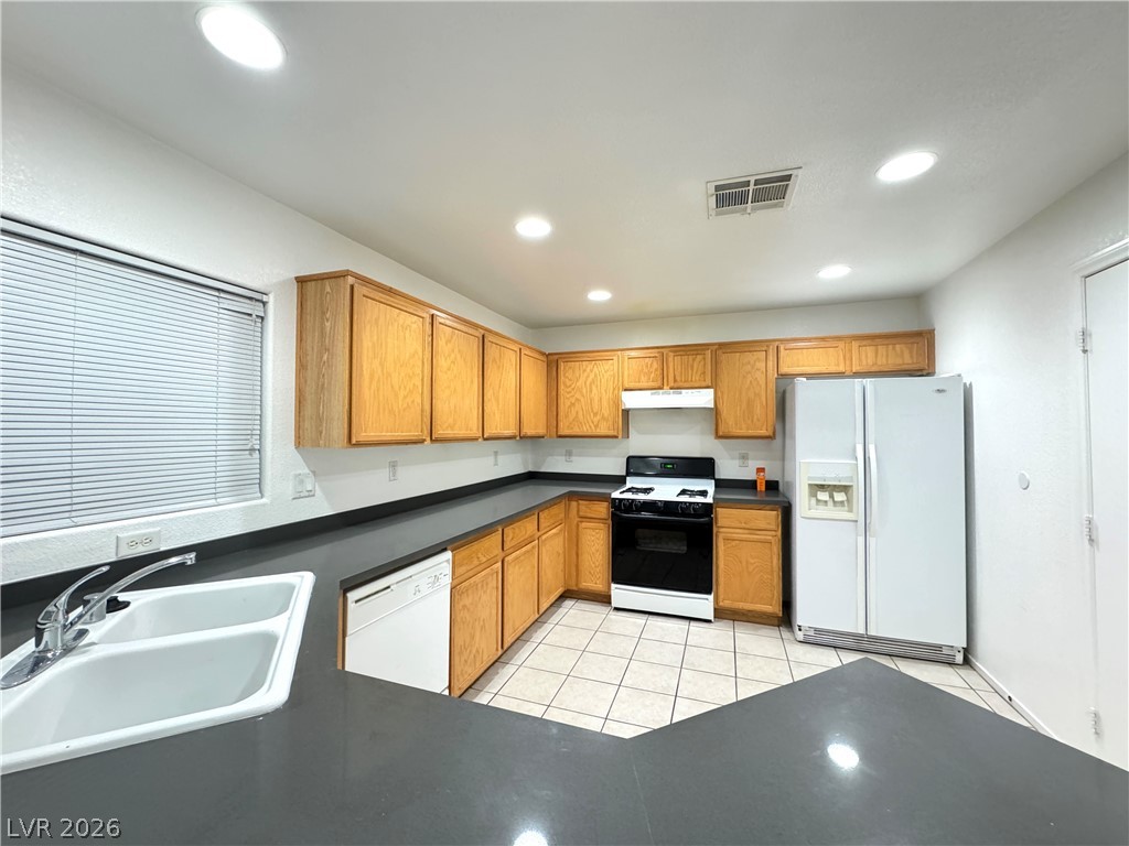 10433 Wyatt Earp Court Property Photo 9