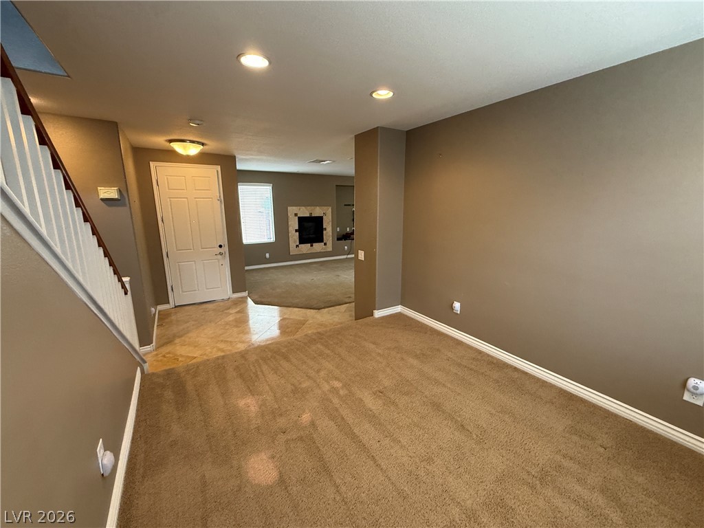 5904 Gold Horizon Street Property Photo 4
