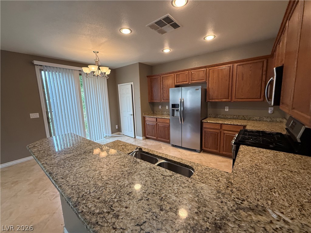 5904 Gold Horizon Street Property Photo 13