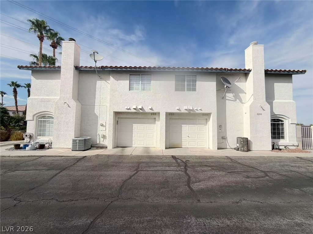8200 Midnight Star Court Property Photo 3