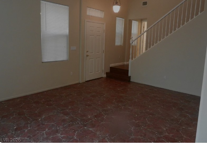 4421 Oberlander Avenue Property Photo 4