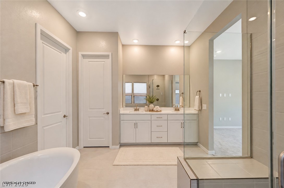 199 Bella Noche Street Property Photo 17