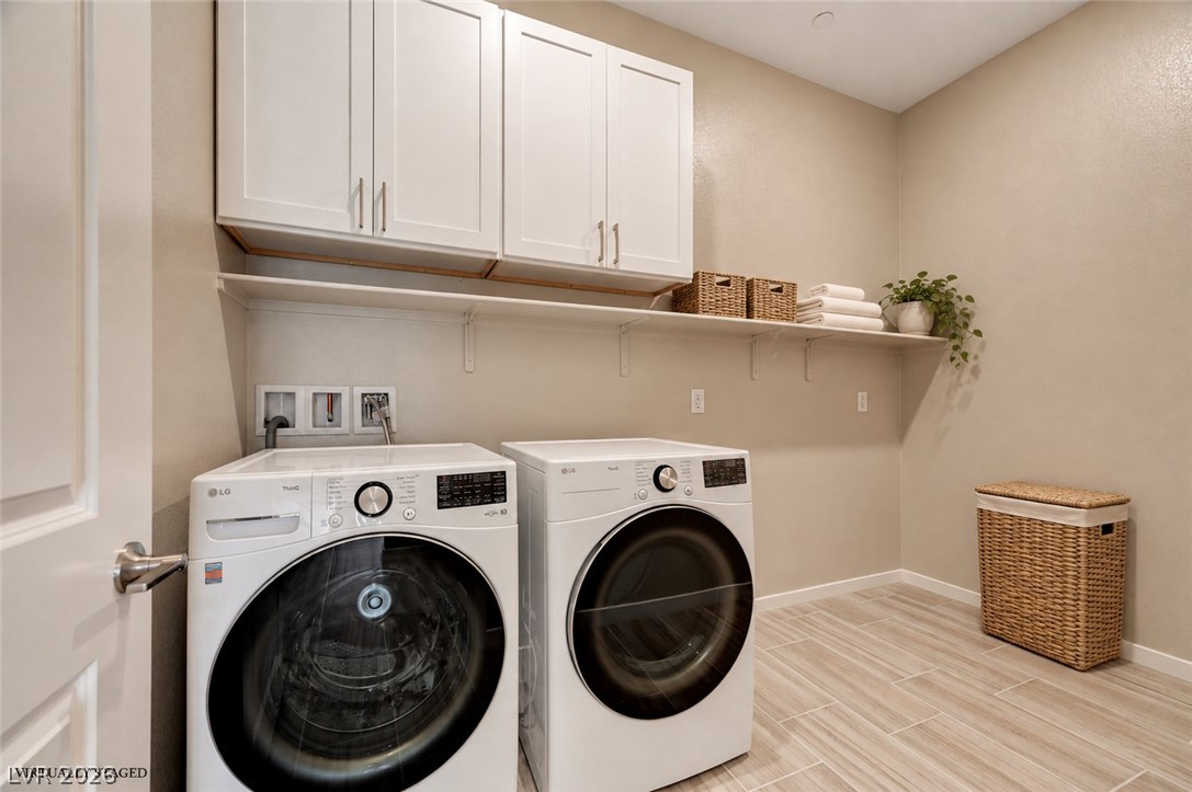 199 Bella Noche Street Property Photo 32
