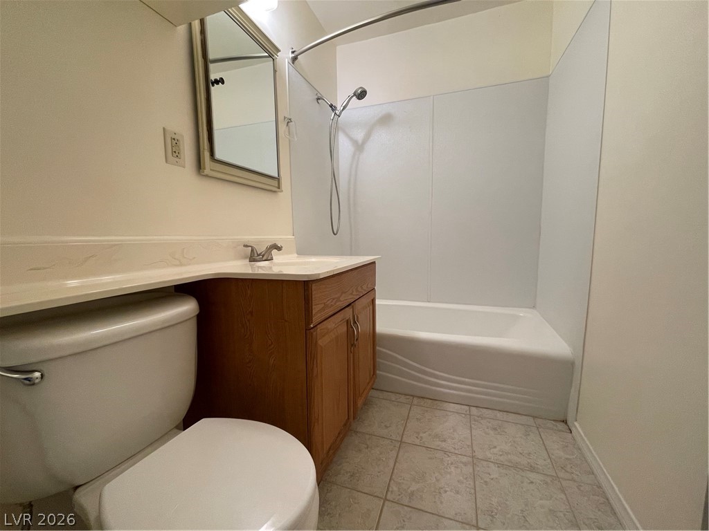 590 National Street Property Photo 7