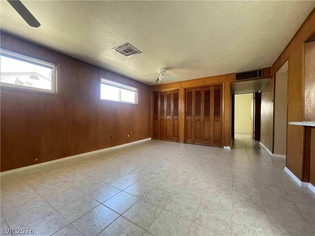 590 National Street Property Photo 9