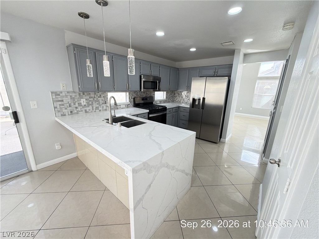 7520 Pacific Ridge Avenue Property Photo 9