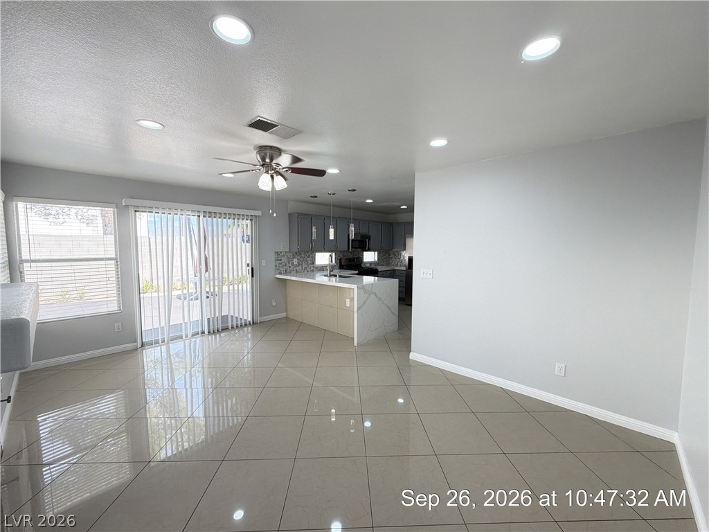 7520 Pacific Ridge Avenue Property Photo 15