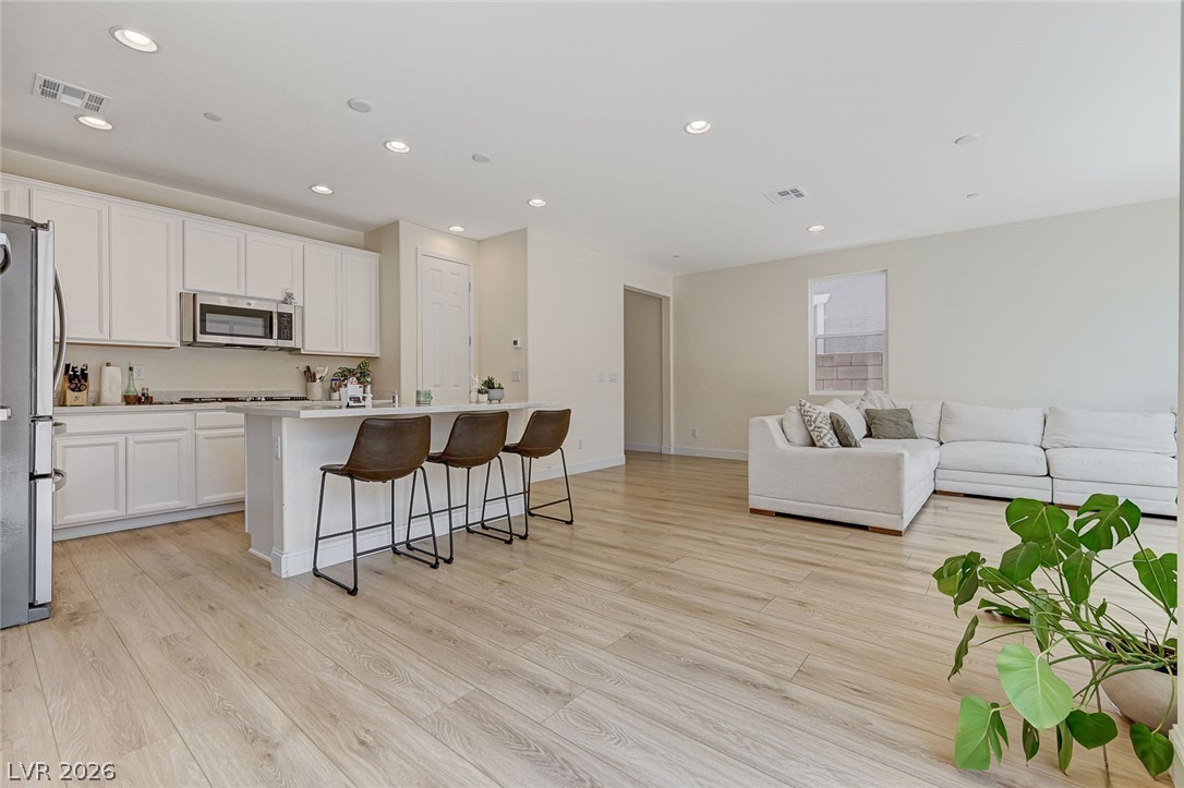 309 Andamento Place Property Photo 9