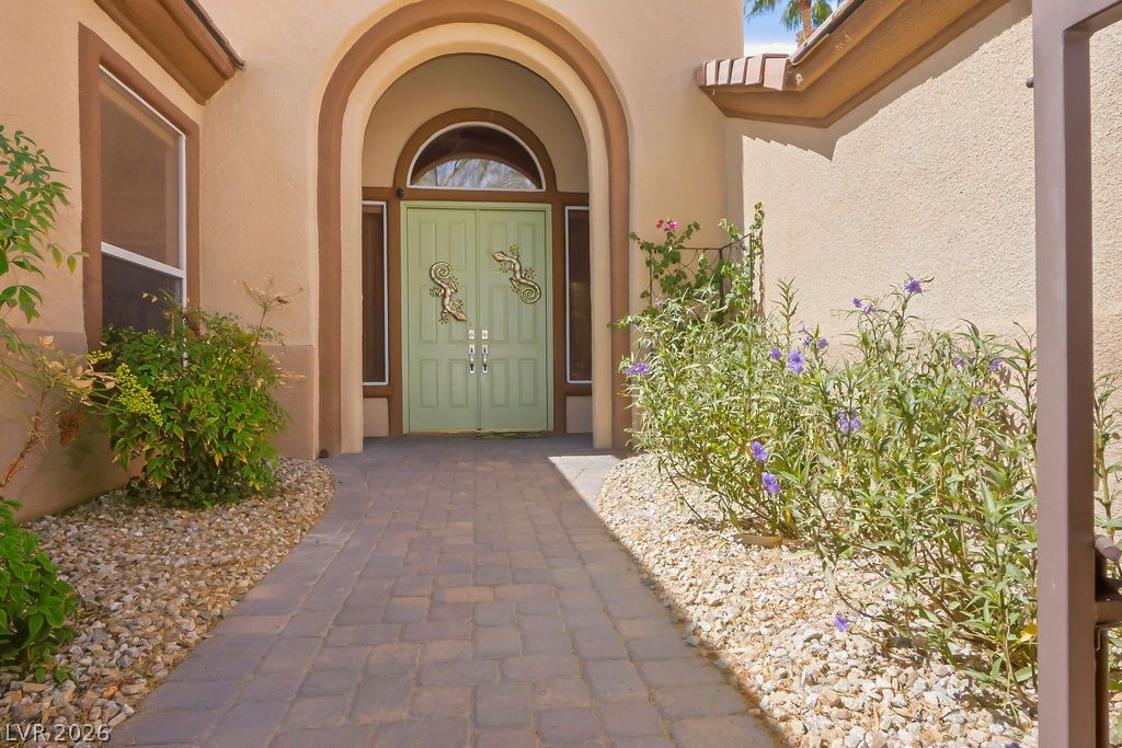 3805 Old Orchard Court Property Photo 19