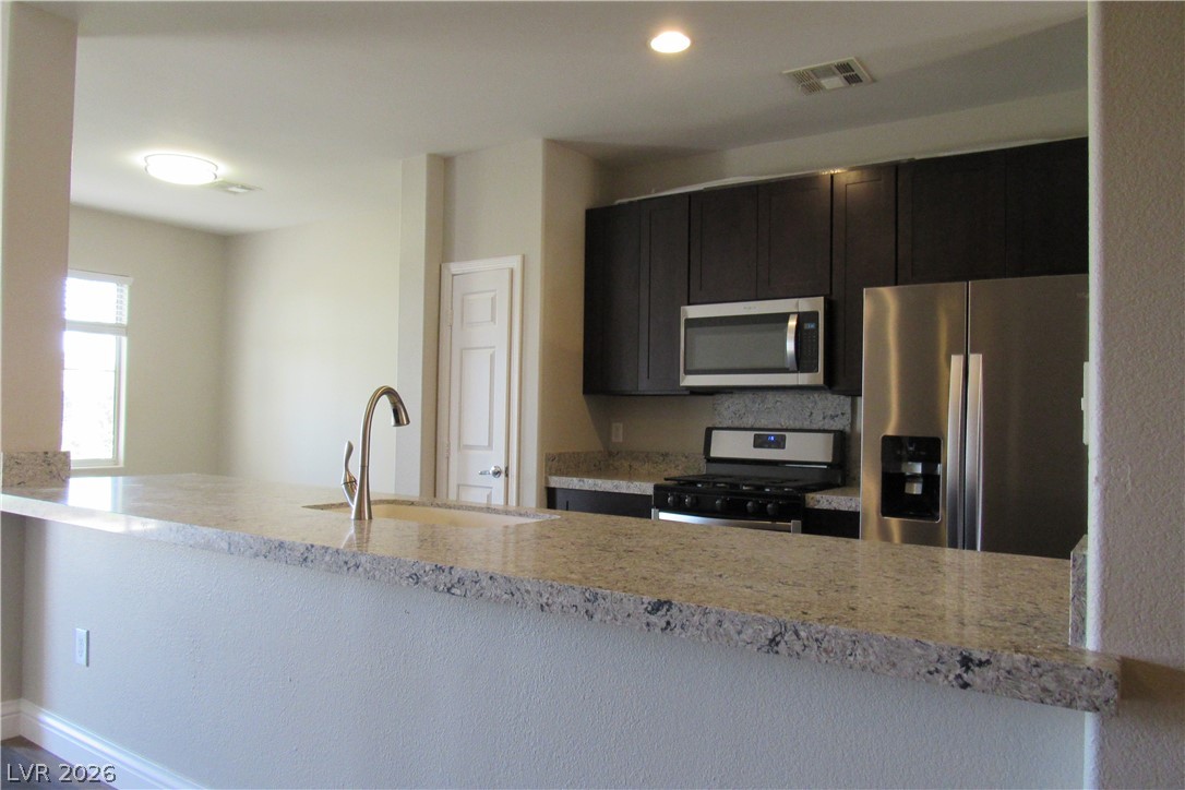 712 Peachy Canyon Circle 102 Property Photo 6