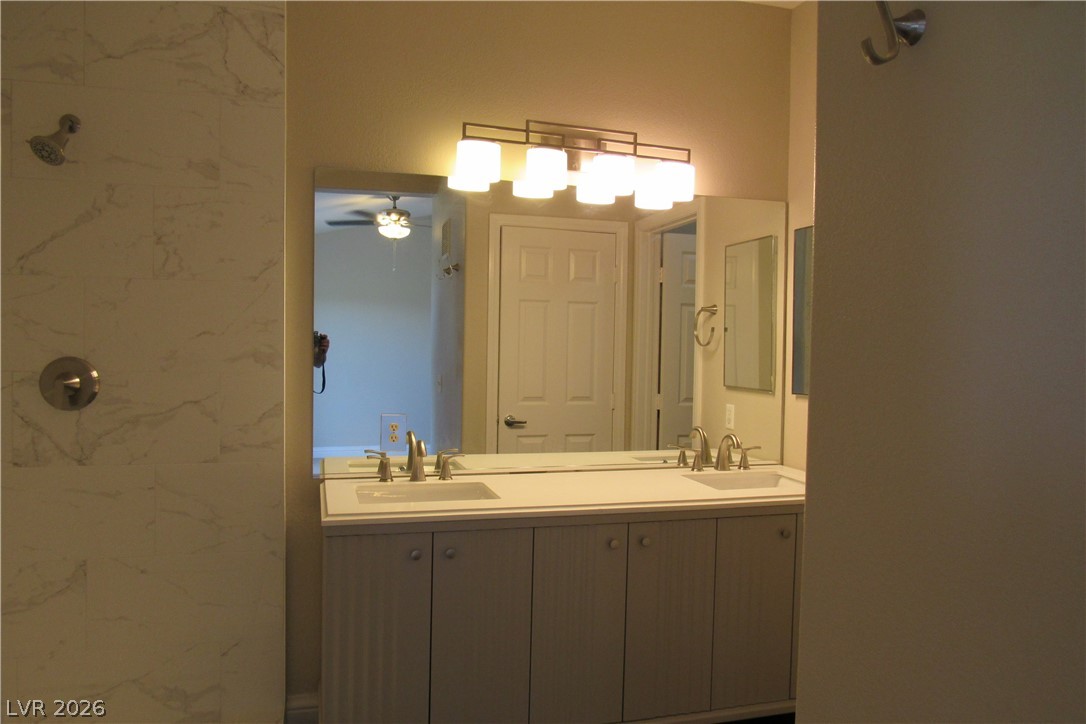 712 Peachy Canyon Circle 102 Property Photo 16