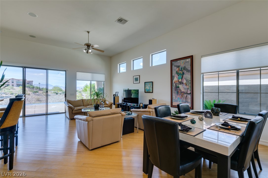 51 East Braelinn Drive Property Photo 14