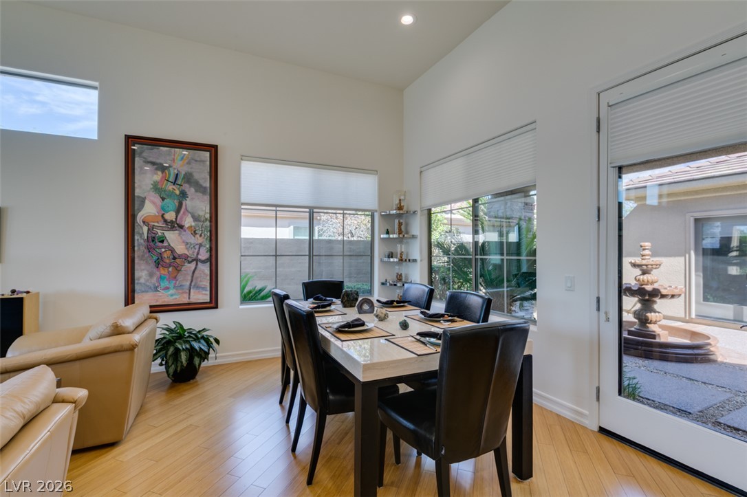 51 East Braelinn Drive Property Photo 15