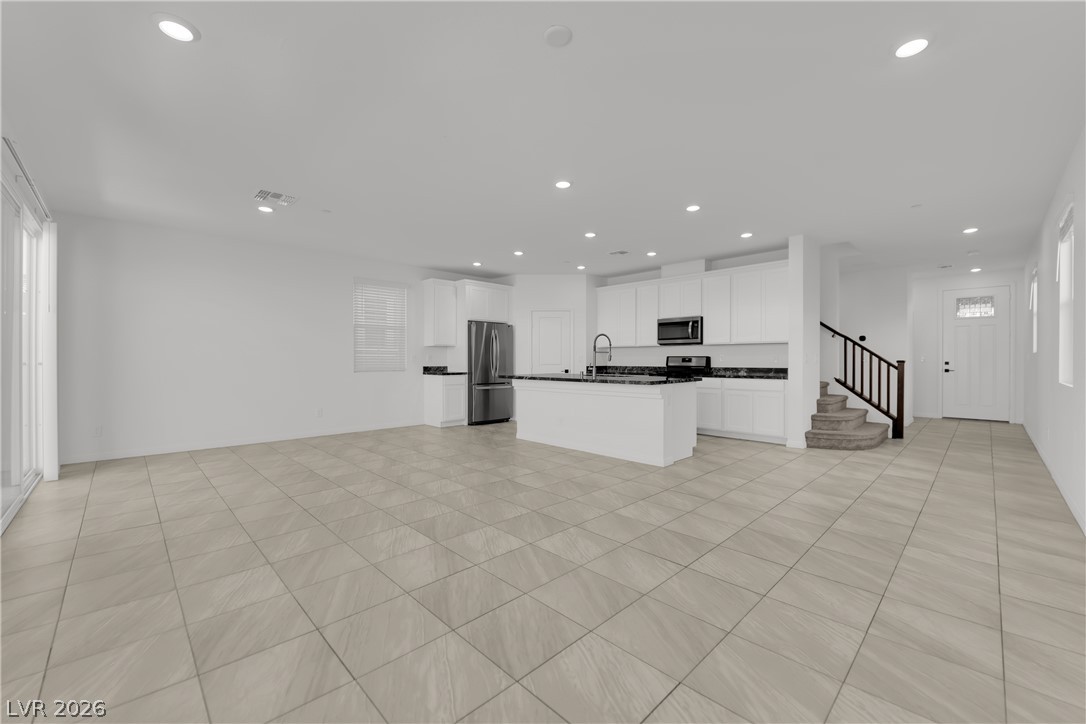 2406 Bellinzona Place Property Photo 12