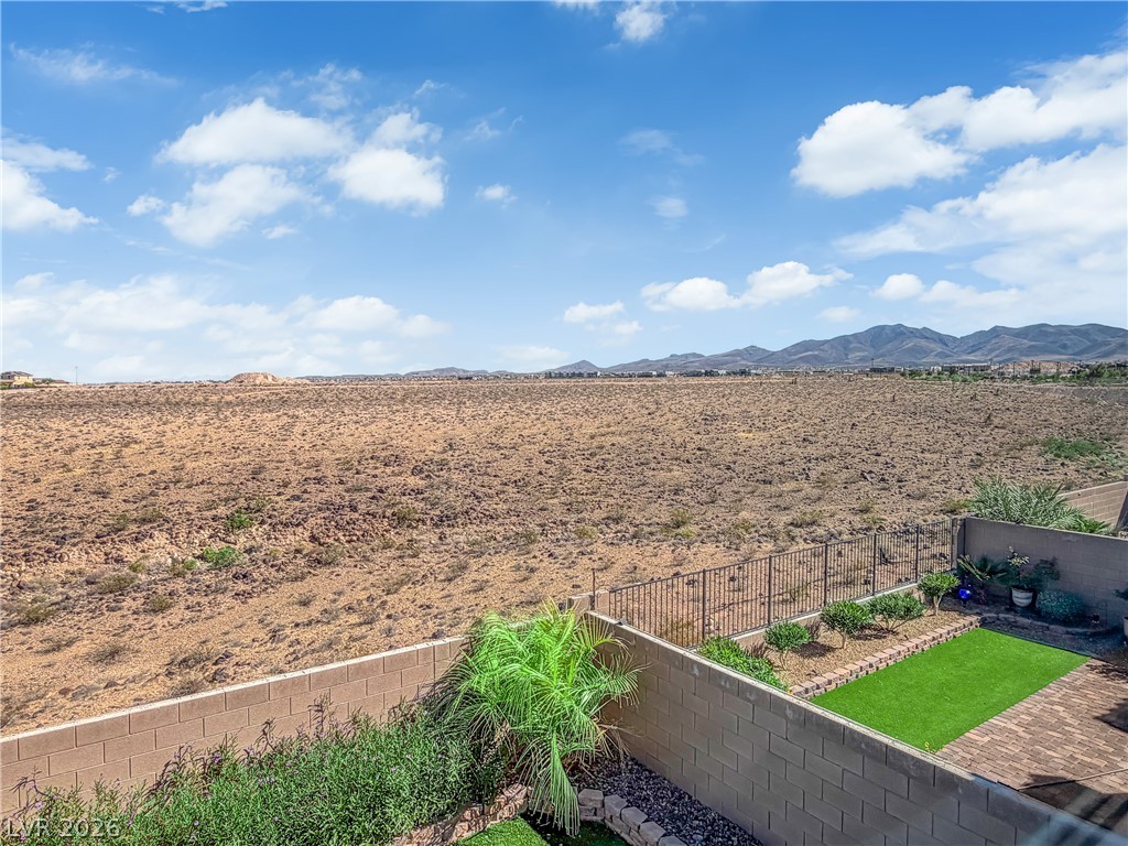 2406 Bellinzona Place Property Photo 16