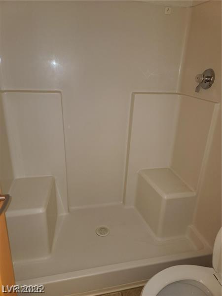 5122 South Jones Boulevard 104 Property Photo 16