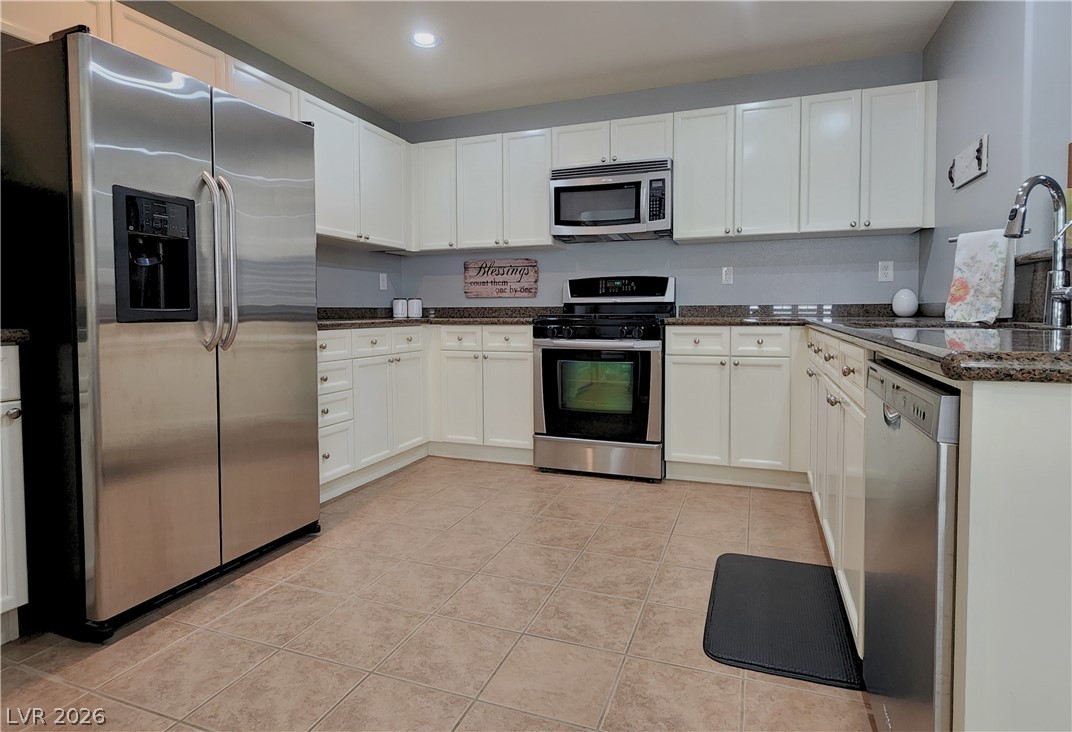 10549 Gibbous Moon Drive Property Photo 1
