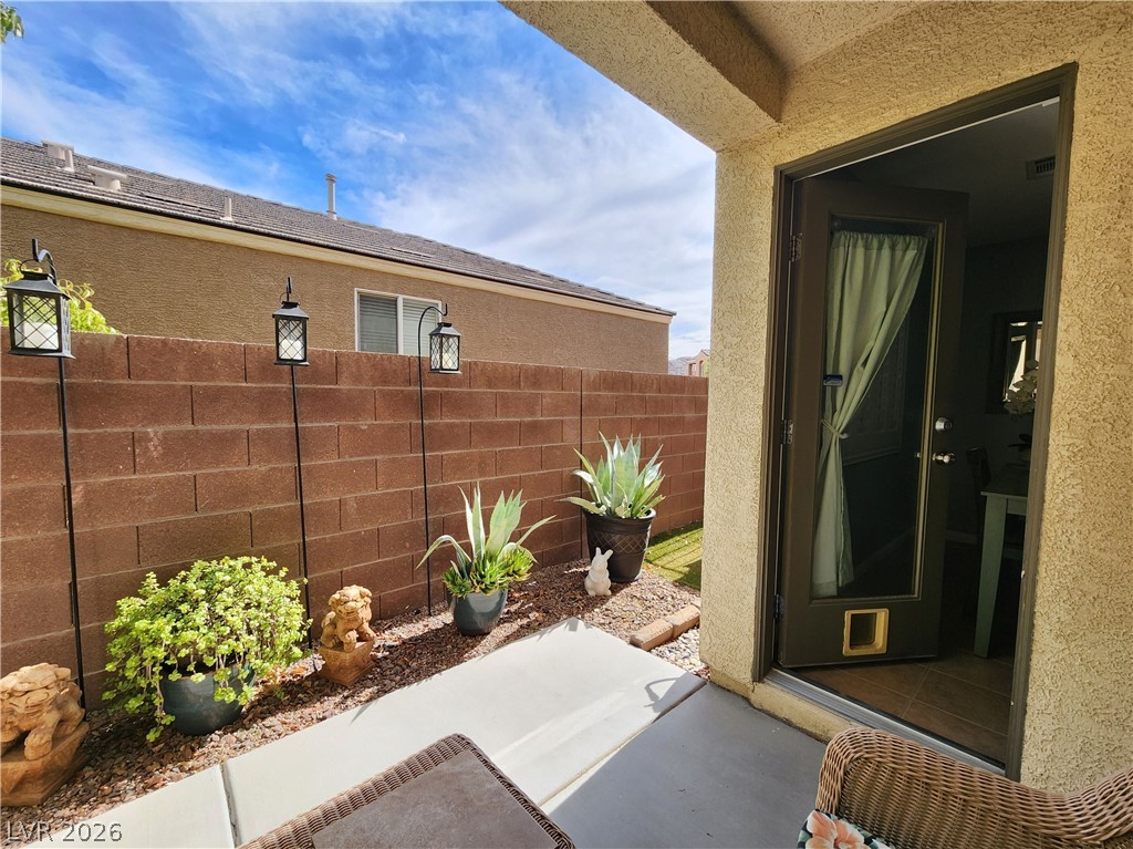 10549 Gibbous Moon Drive Property Photo 14