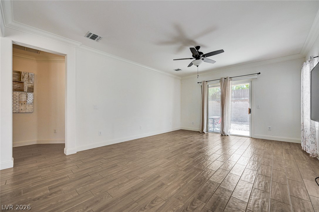 2851 Sapphire Desert Drive Property Photo 7