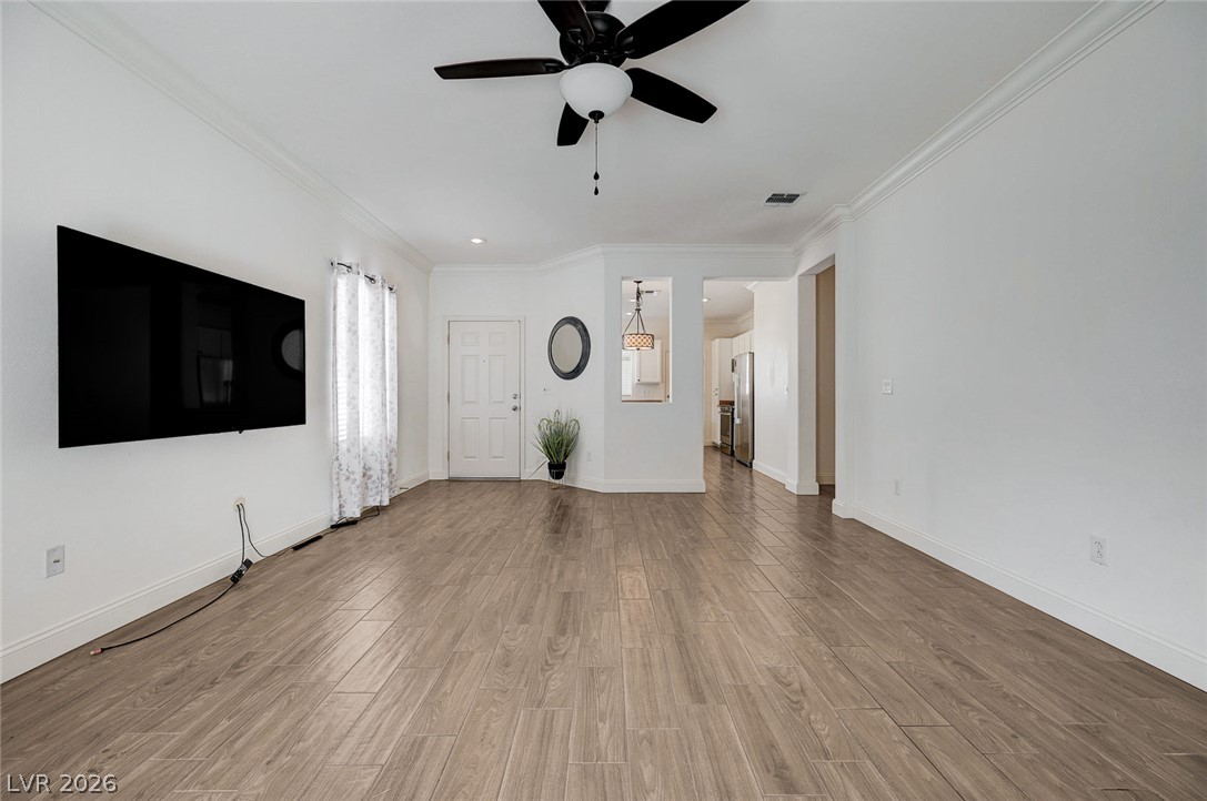 2851 Sapphire Desert Drive Property Photo 11