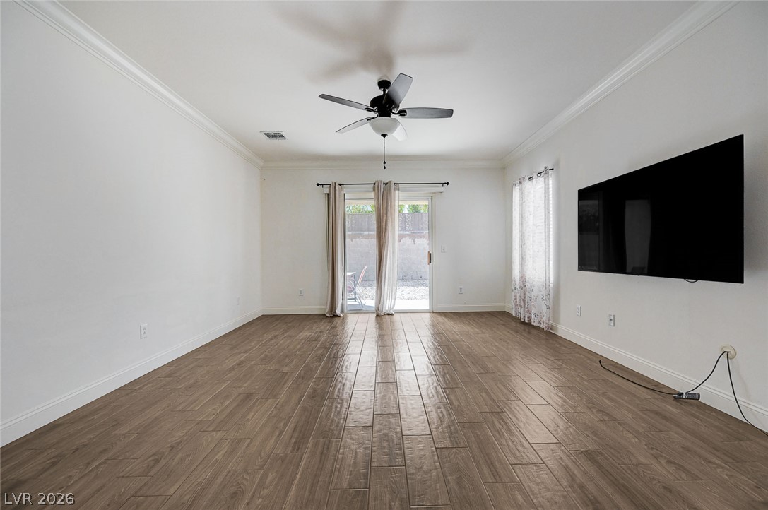 2851 Sapphire Desert Drive Property Photo 12