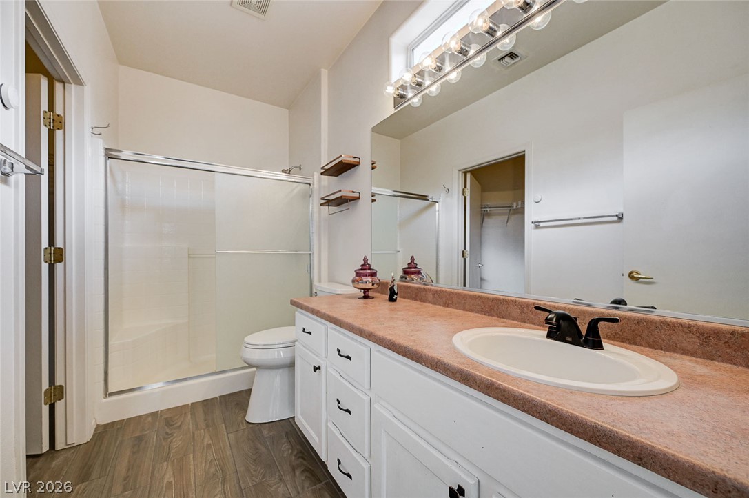 2851 Sapphire Desert Drive Property Photo 27