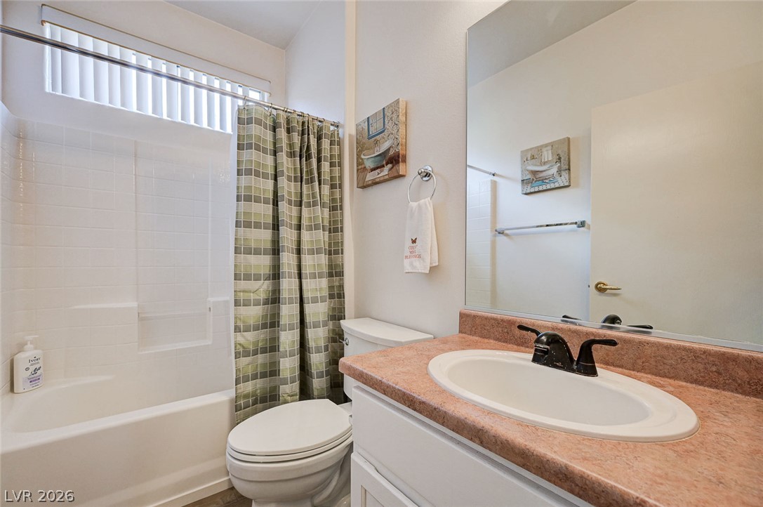 2851 Sapphire Desert Drive Property Photo 34