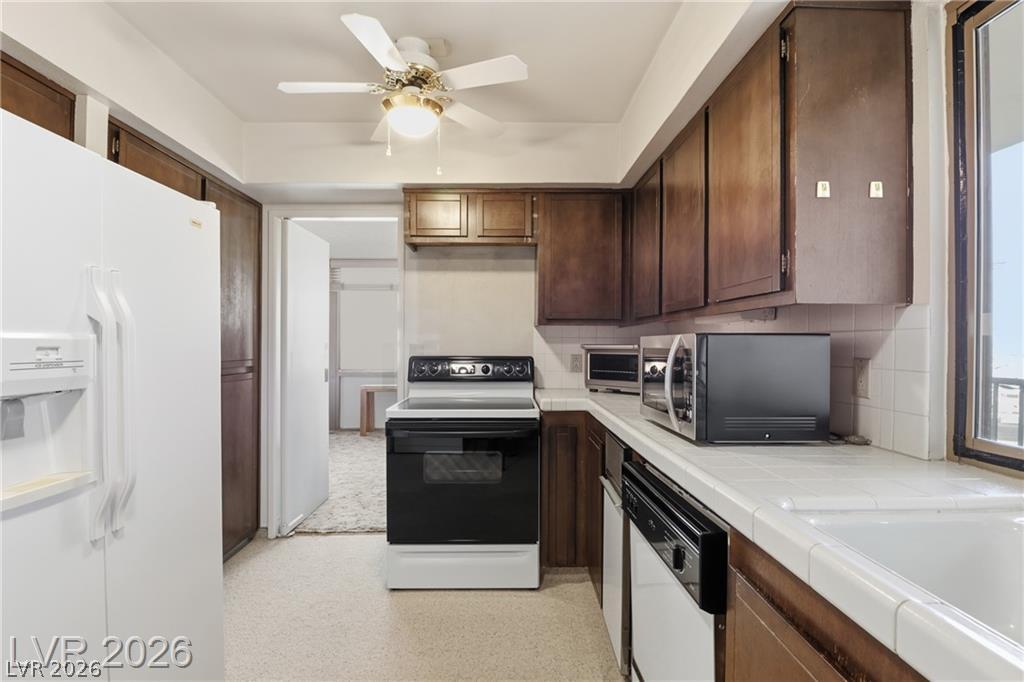 205 East Harmon Avenue 508 Property Photo 15