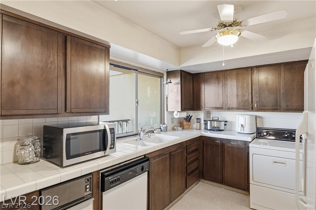 205 East Harmon Avenue 508 Property Photo 19