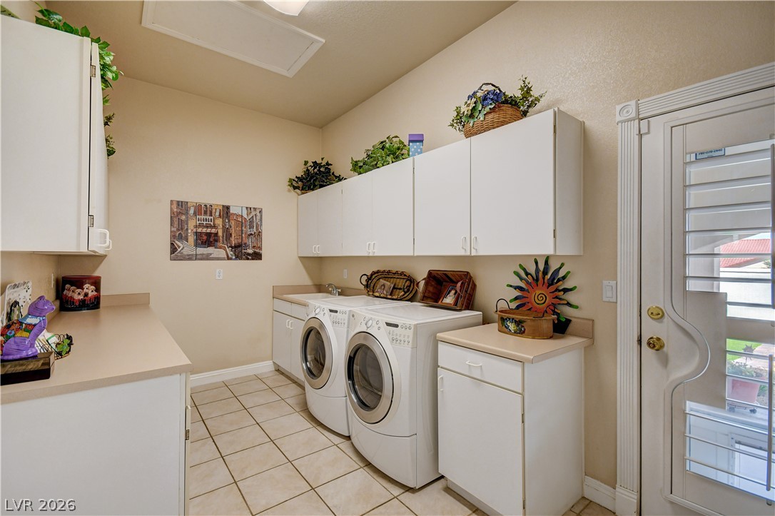 2000 Alexa Breanne Court Property Photo 64