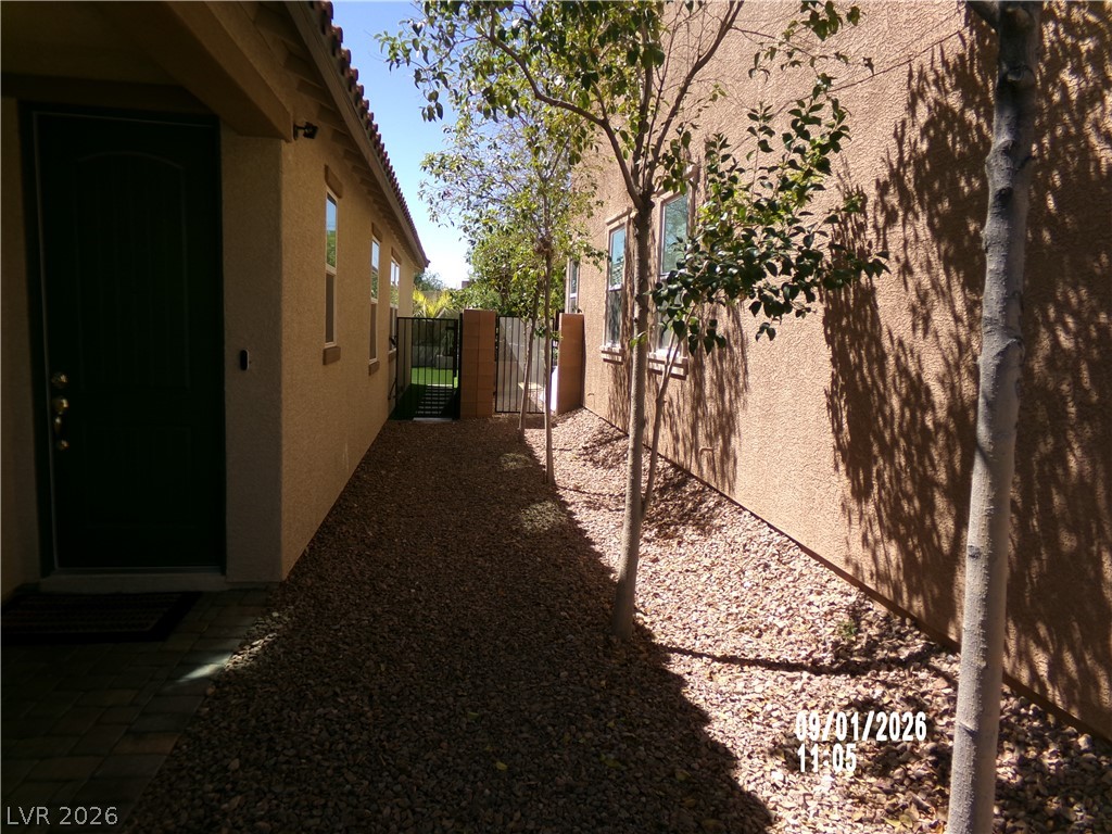 739 Star Apple Lane Property Photo 31