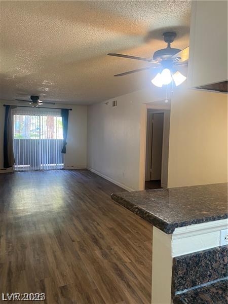 2750 South Durango Drive 1122 Property Photo 14