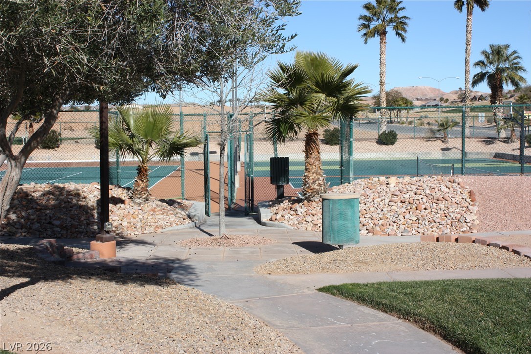470 Turtleback Road 7b Property Photo 24