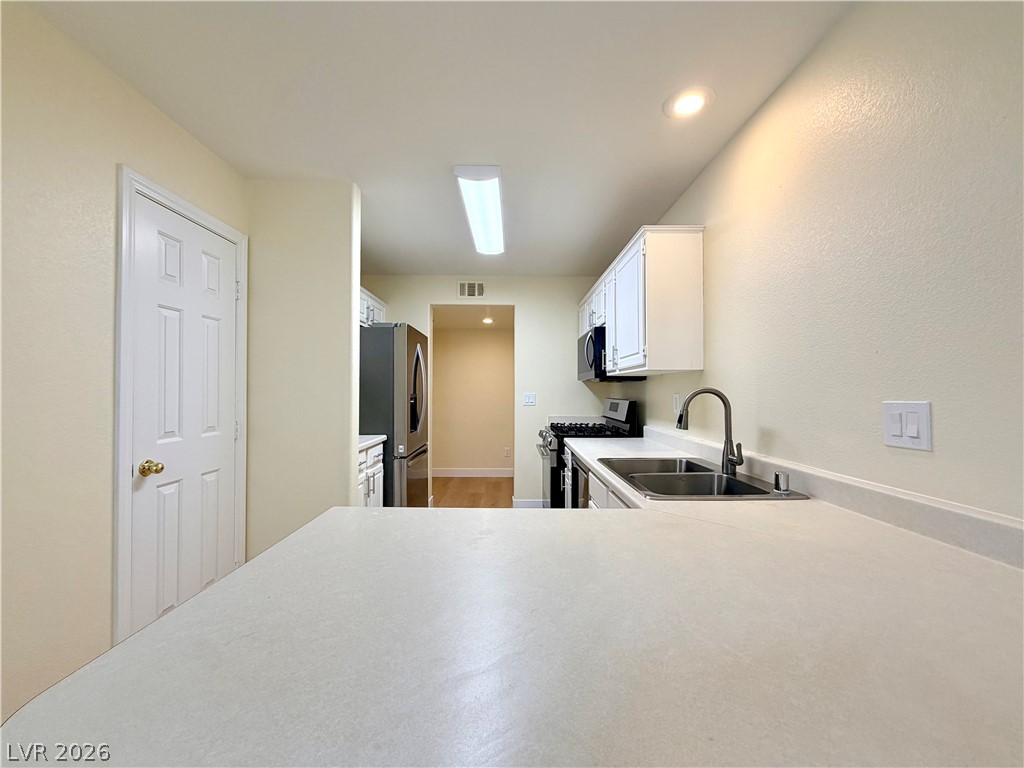 10226 Rocky Tree Street Property Photo 13
