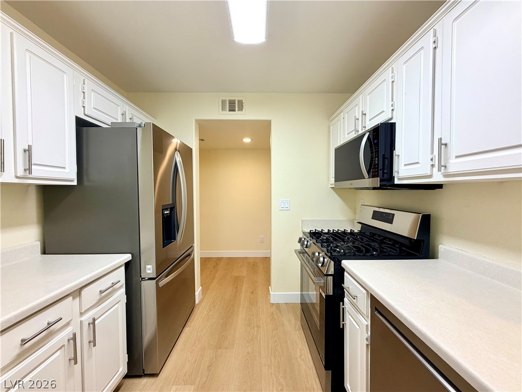 10226 Rocky Tree Street Property Photo 16