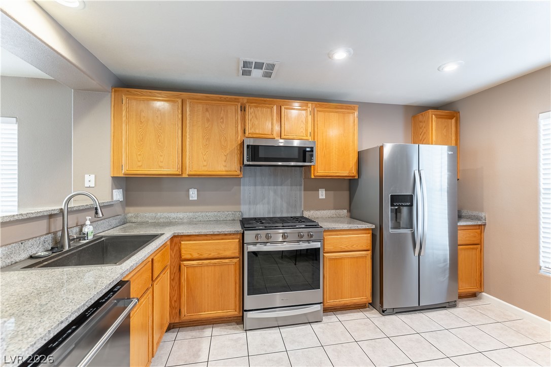 8312 Golden Amber Street Property Photo 4