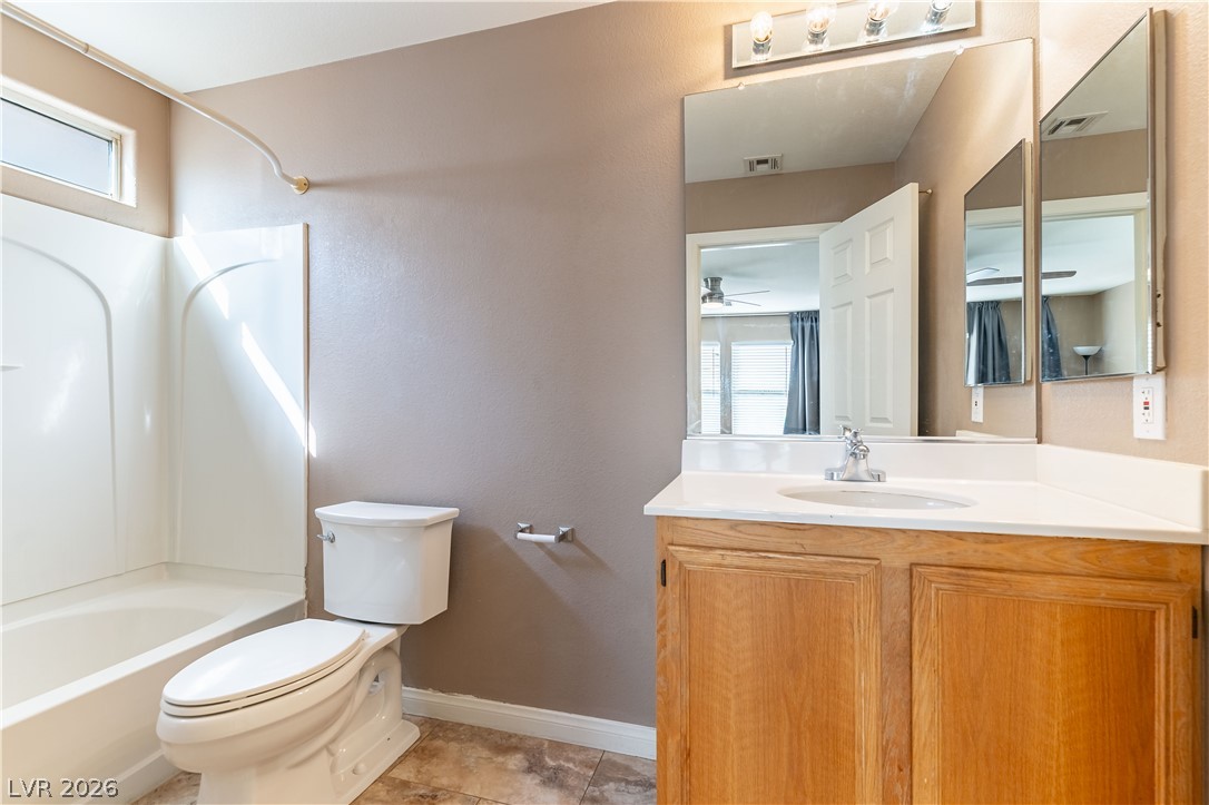 8312 Golden Amber Street Property Photo 8