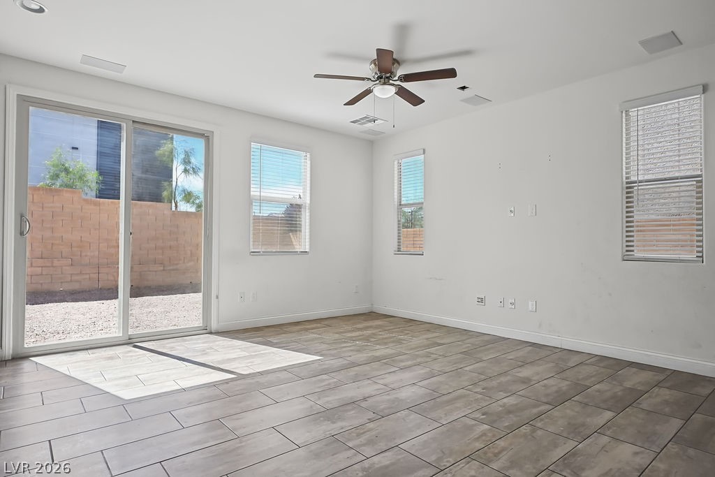 397 Stephen Clear Avenue Property Photo 9