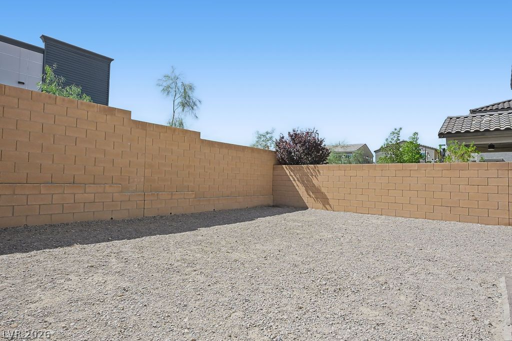 397 Stephen Clear Avenue Property Photo 20