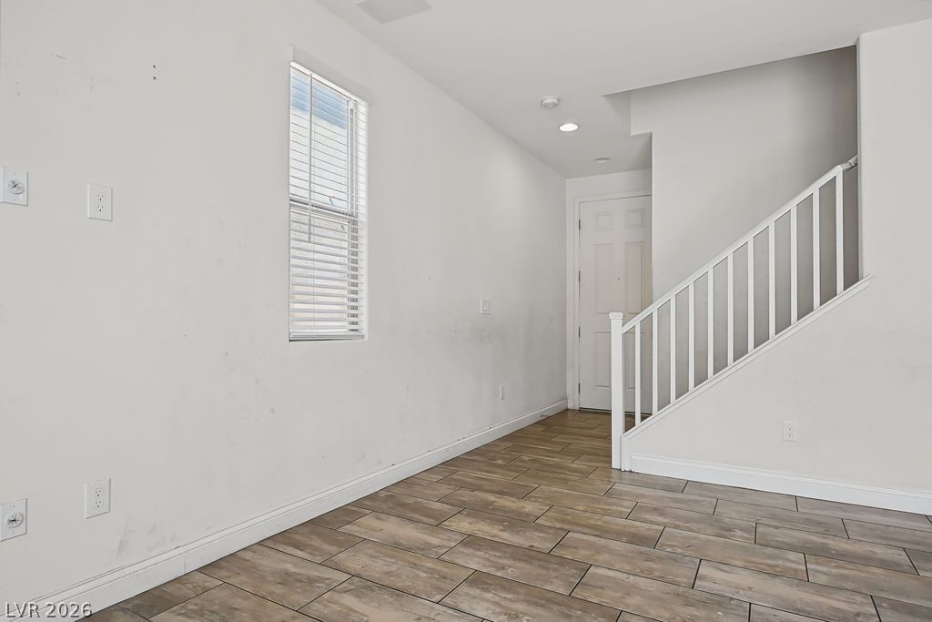 397 Stephen Clear Avenue Property Photo 39