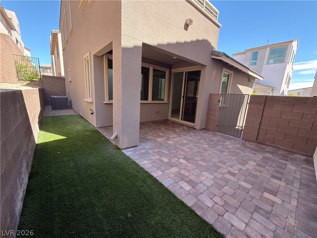655 Angel Aura Street Property Photo 5