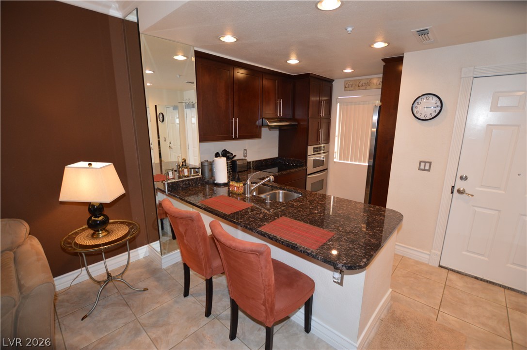 270 East Flamingo Road 328 Property Photo 6