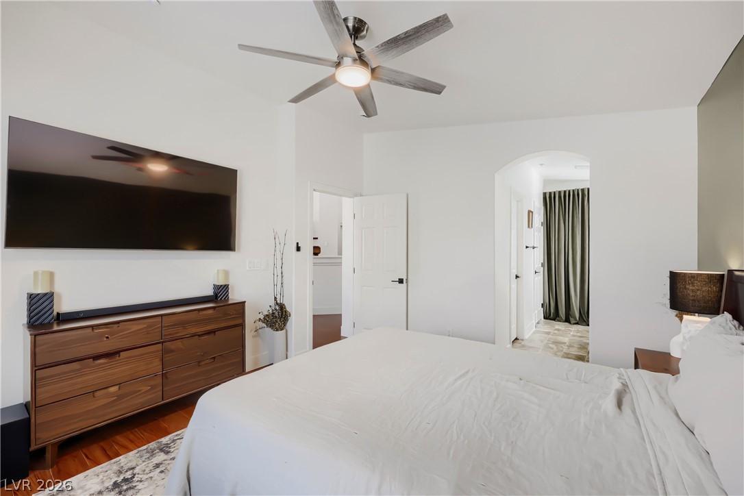 5545 Dueces Wild Court 101 Property Photo 15