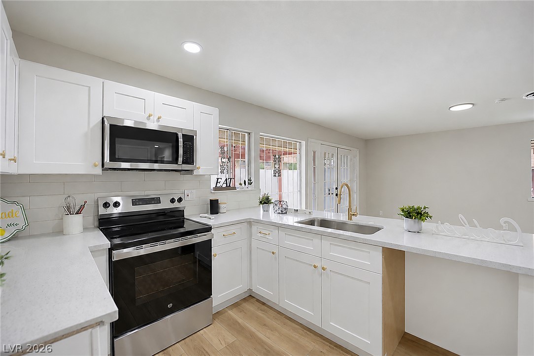 2556 Paradise Village Way Property Photo 16