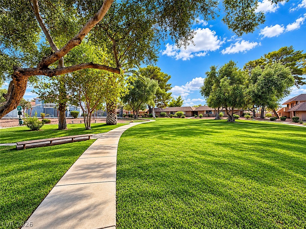 2556 Paradise Village Way Property Photo 34
