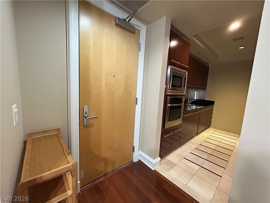 2700 Las Vegas Boulevard 707 Property Photo 3