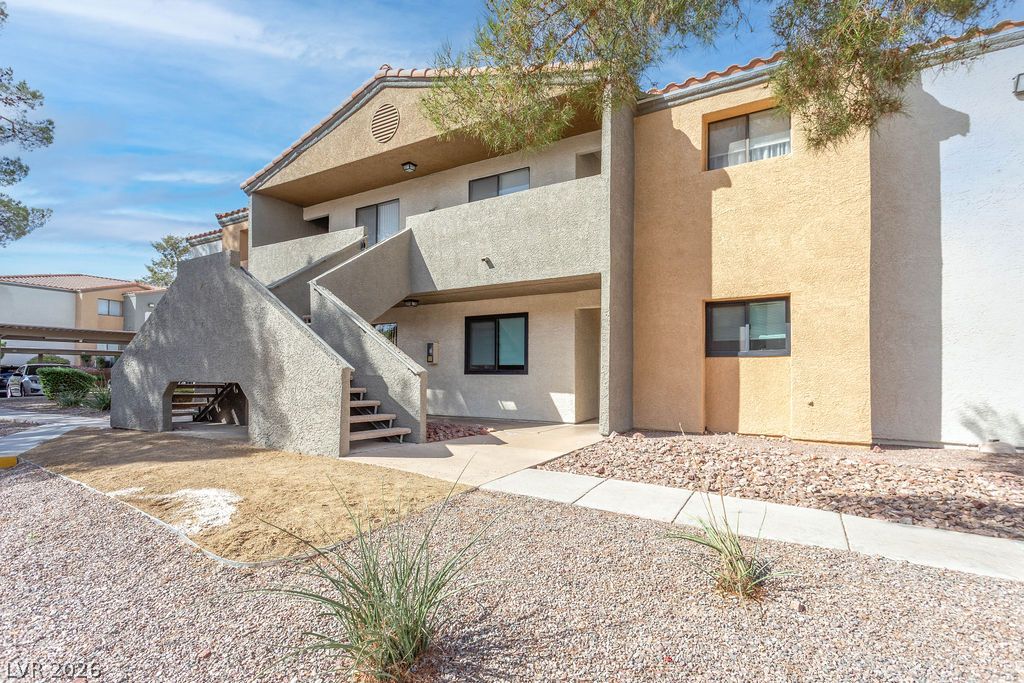 3151 Soaring Gulls Drive 2177 Property Photo 1